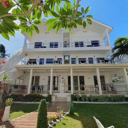 Clubboracay Apartelle Balabag  Buitenkant foto
