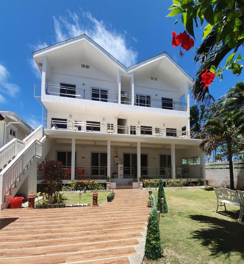 Clubboracay Apartelle Balabag  Buitenkant foto