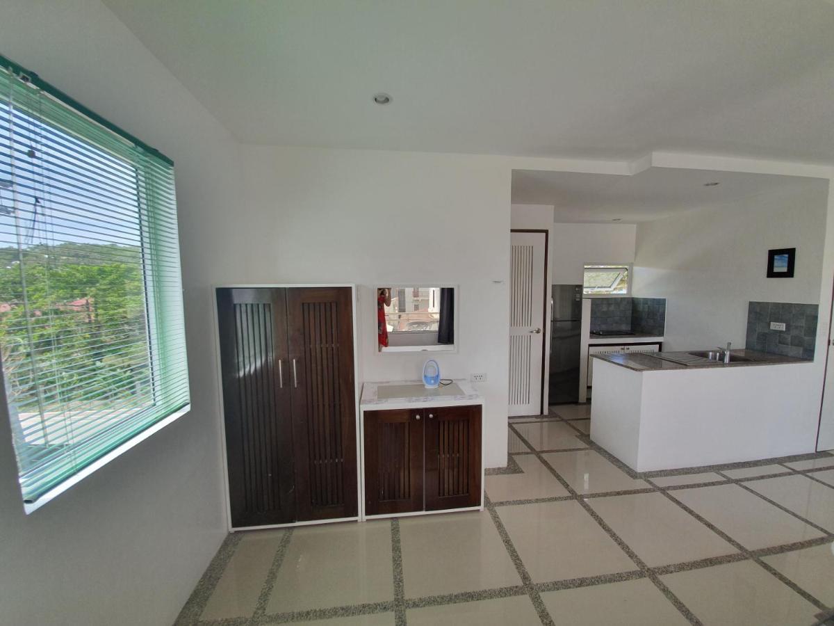 Clubboracay Apartelle Balabag  Buitenkant foto