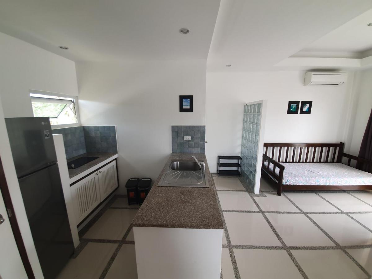 Clubboracay Apartelle Balabag  Buitenkant foto