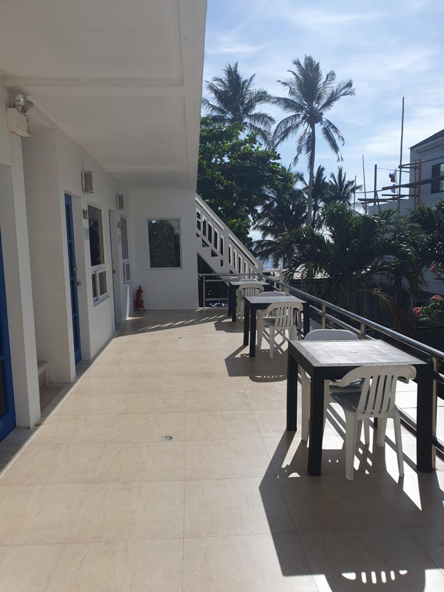 Clubboracay Apartelle Balabag  Buitenkant foto
