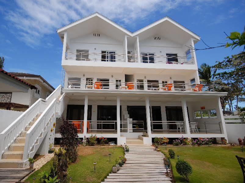 Clubboracay Apartelle Balabag  Buitenkant foto